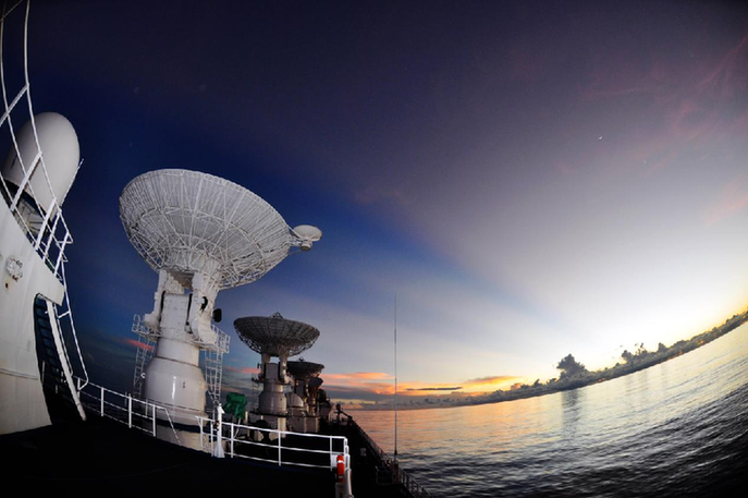 远望6号船是我国自主设计研制的第三代航天远洋测量船。